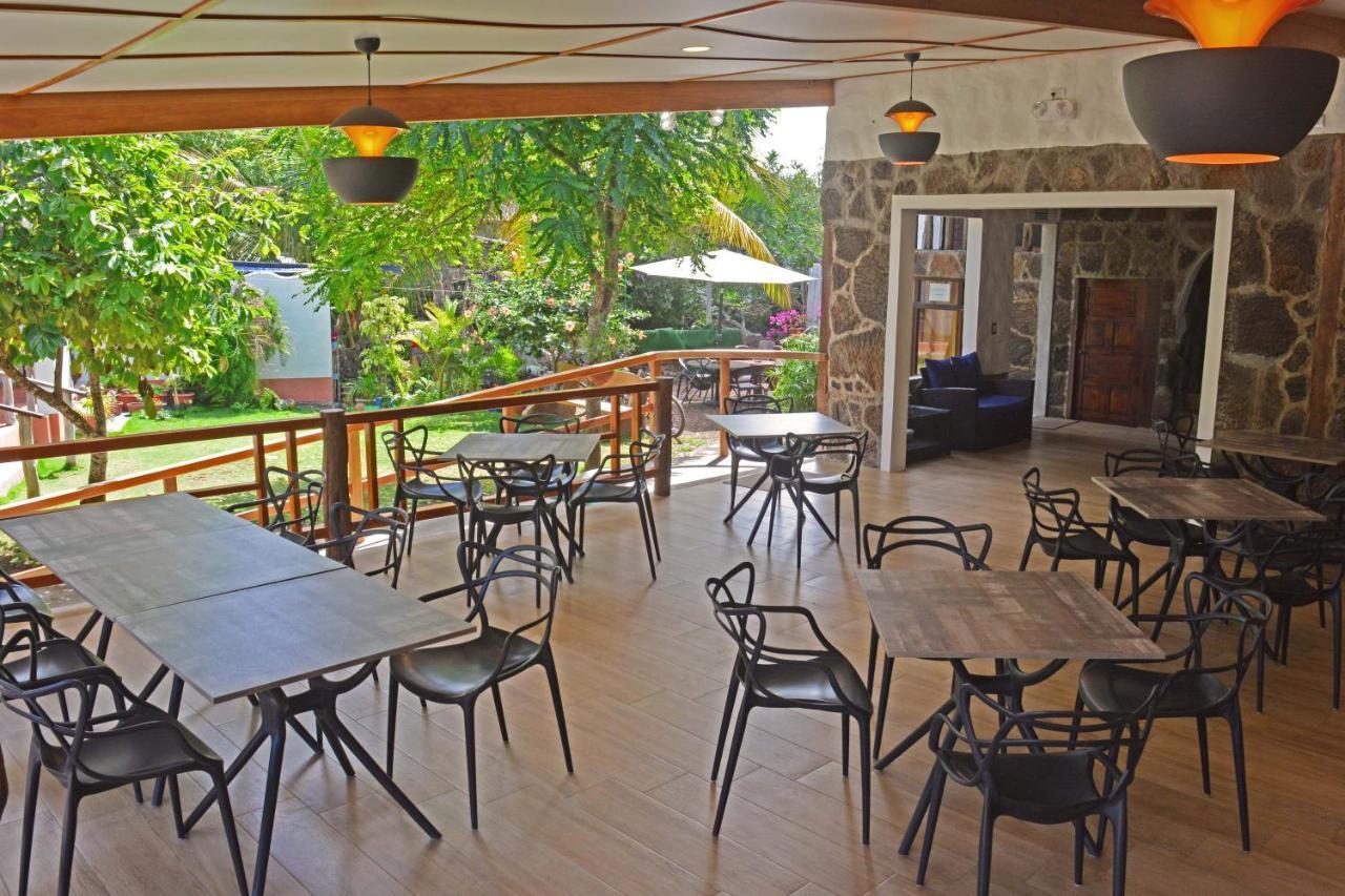 Lava House Hostal 푸에르토아요라 외부 사진