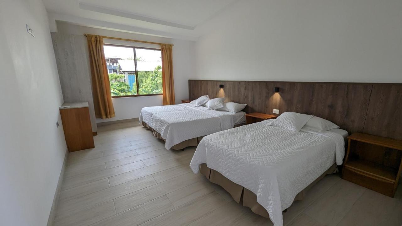 Lava House Hostal 푸에르토아요라 외부 사진